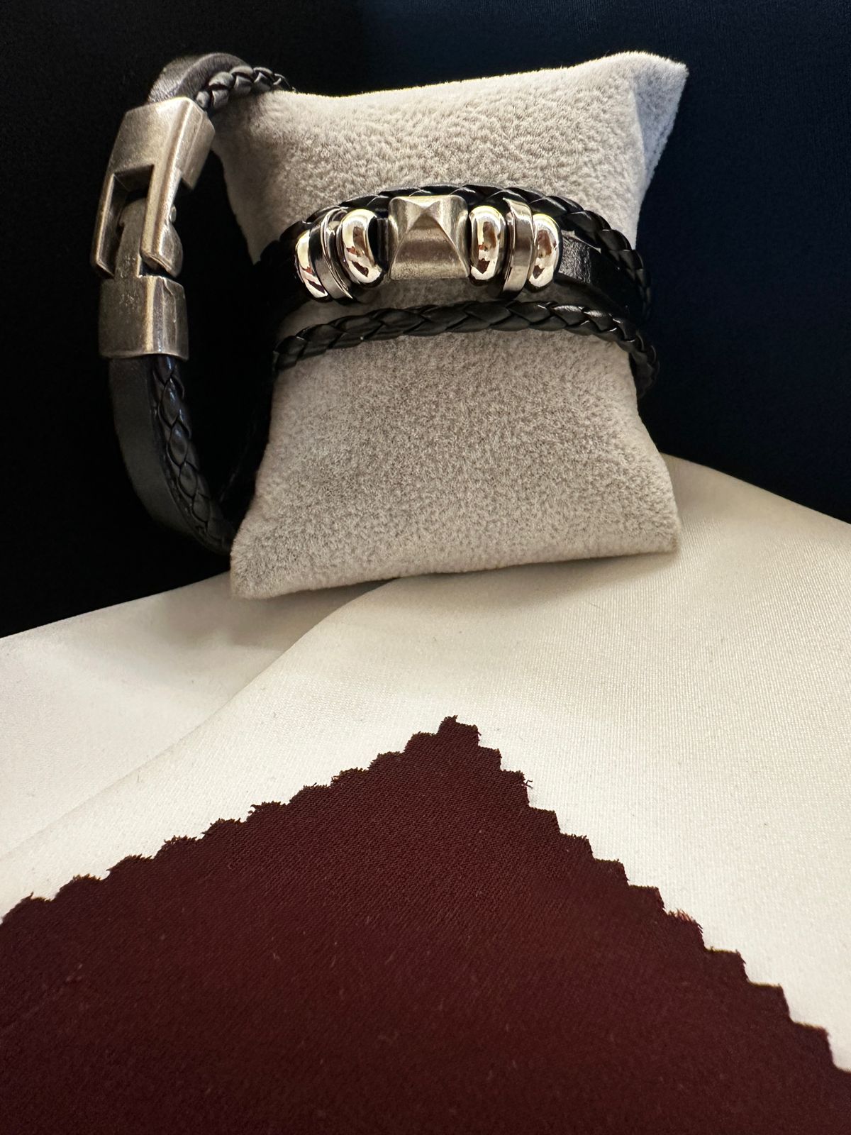 Vanguard Leather Men's Bracelet