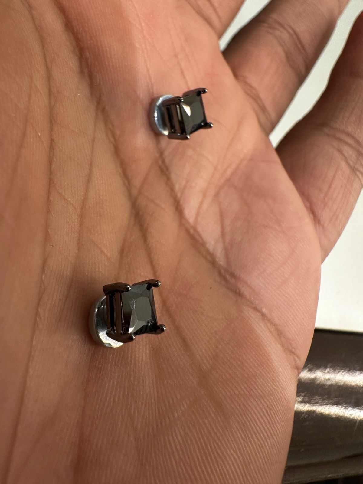 Obsidian Square Men's Magnetic Studs Earrings