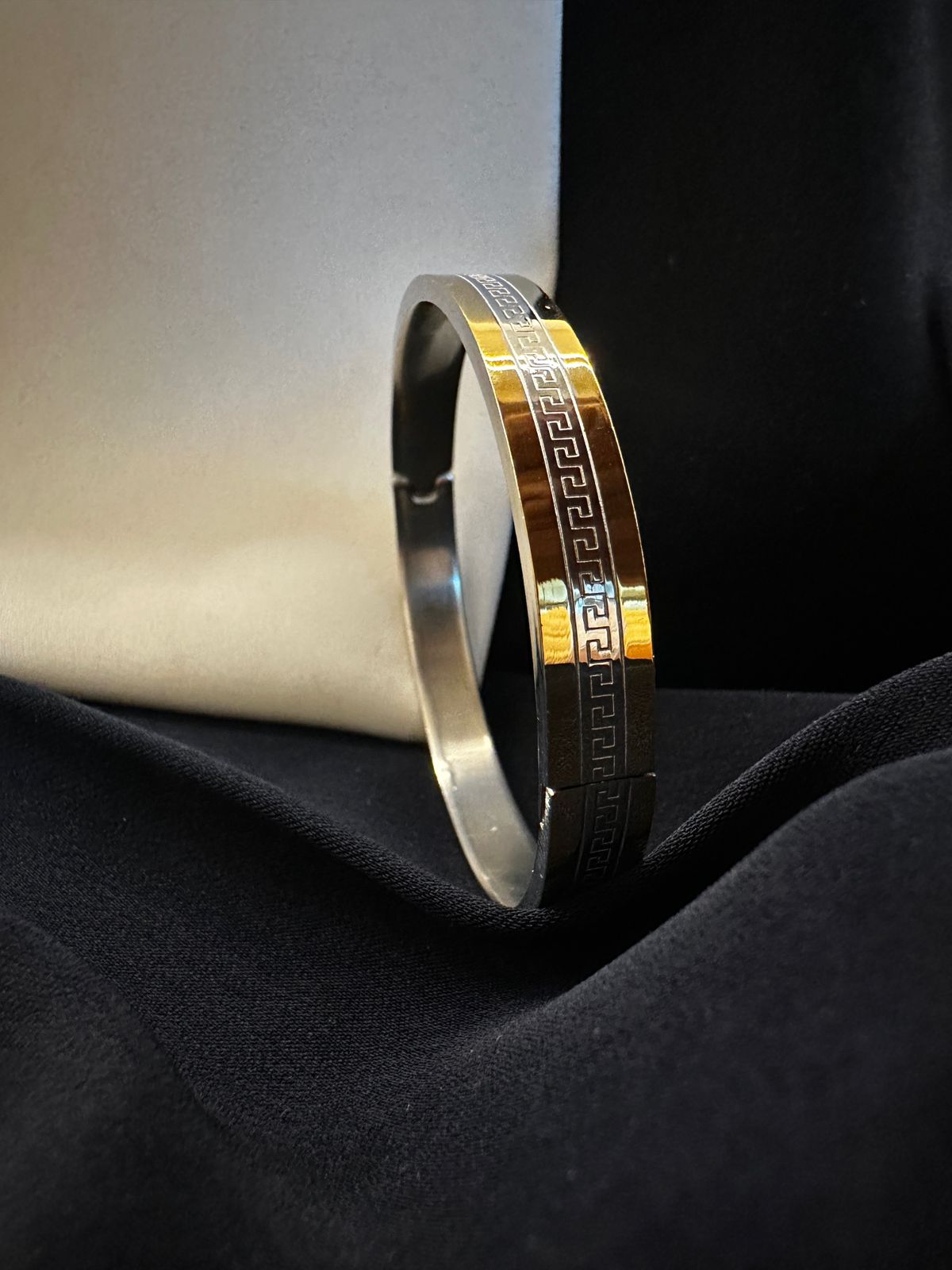 Zenith Men's Kada