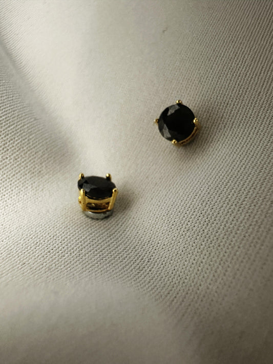 NoirMag Magnetic Studs Earrings